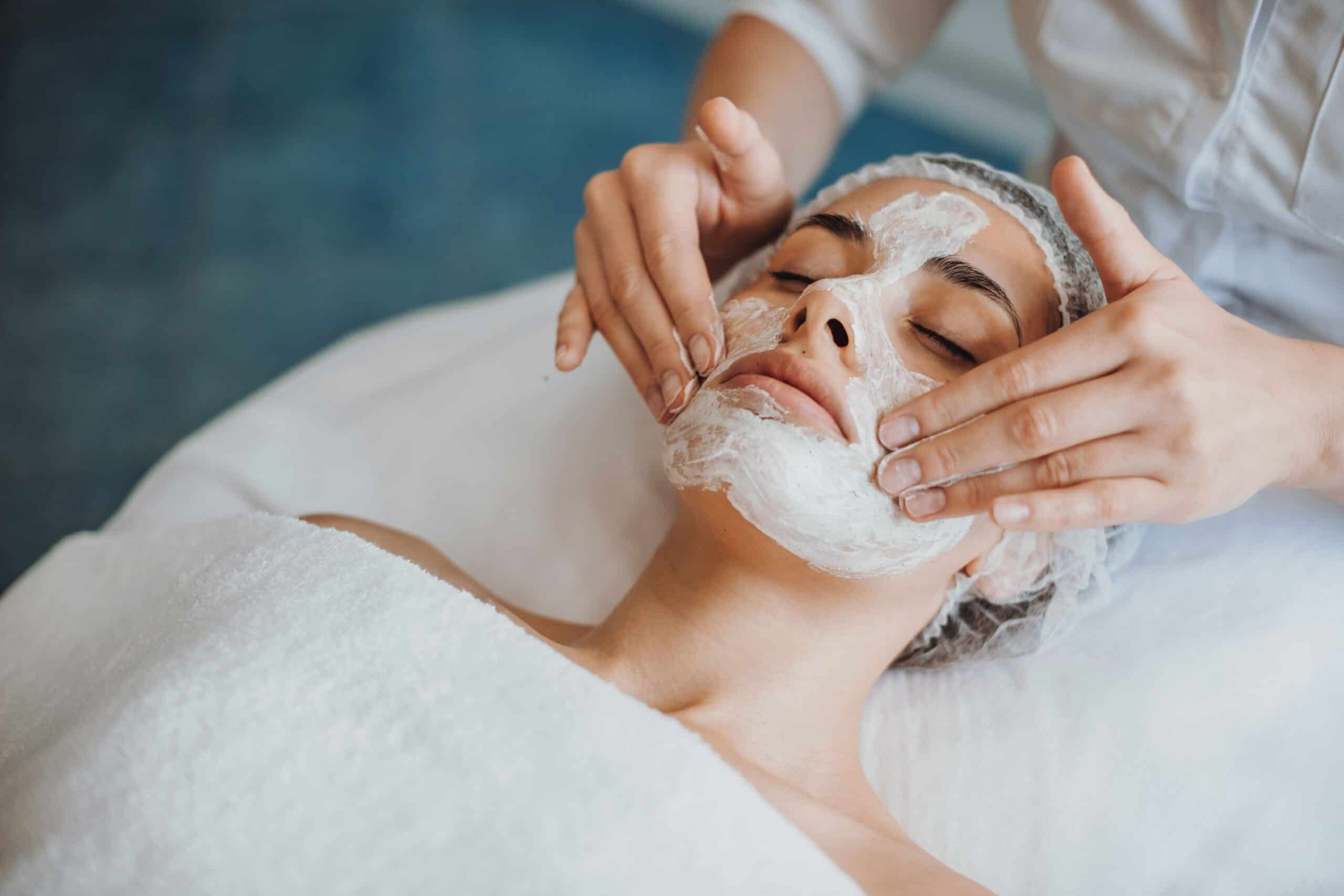 The Role of Exfoliation in Customized Facial Treatments: Choosing the Right Methods